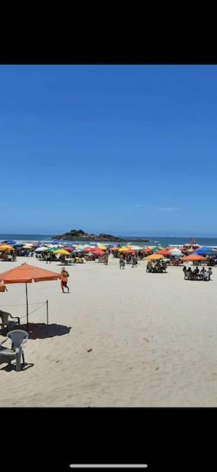 Apartamento Quadra Da Praia - Pitangueiras Guarujá Buitenkant foto